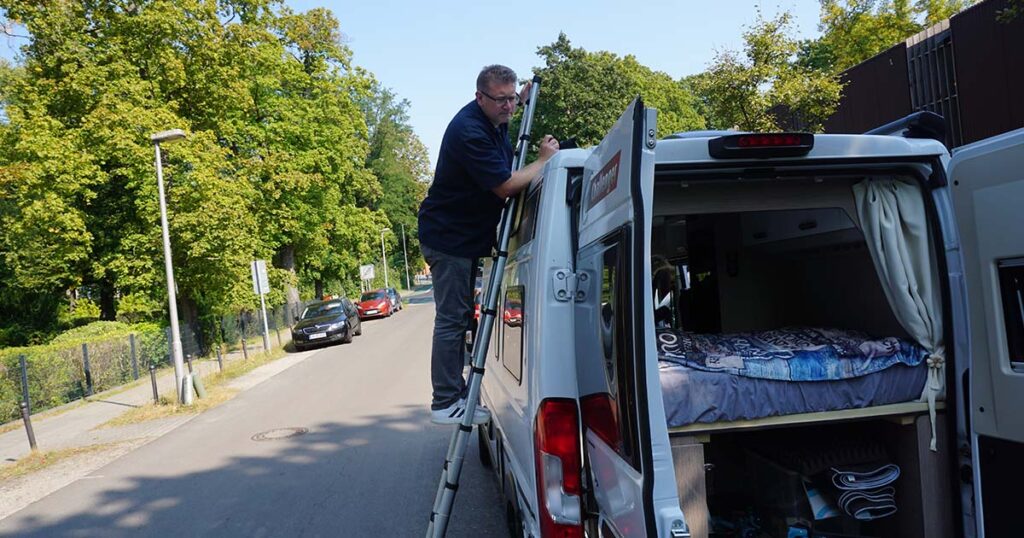 Camper – Schaden auf dem Dach